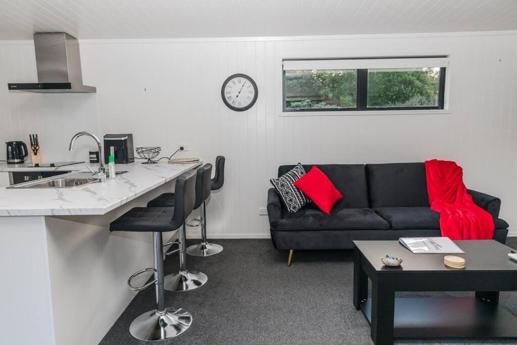 Bombay Hills Modern Retreat Lejlighed Auckland Eksteriør billede