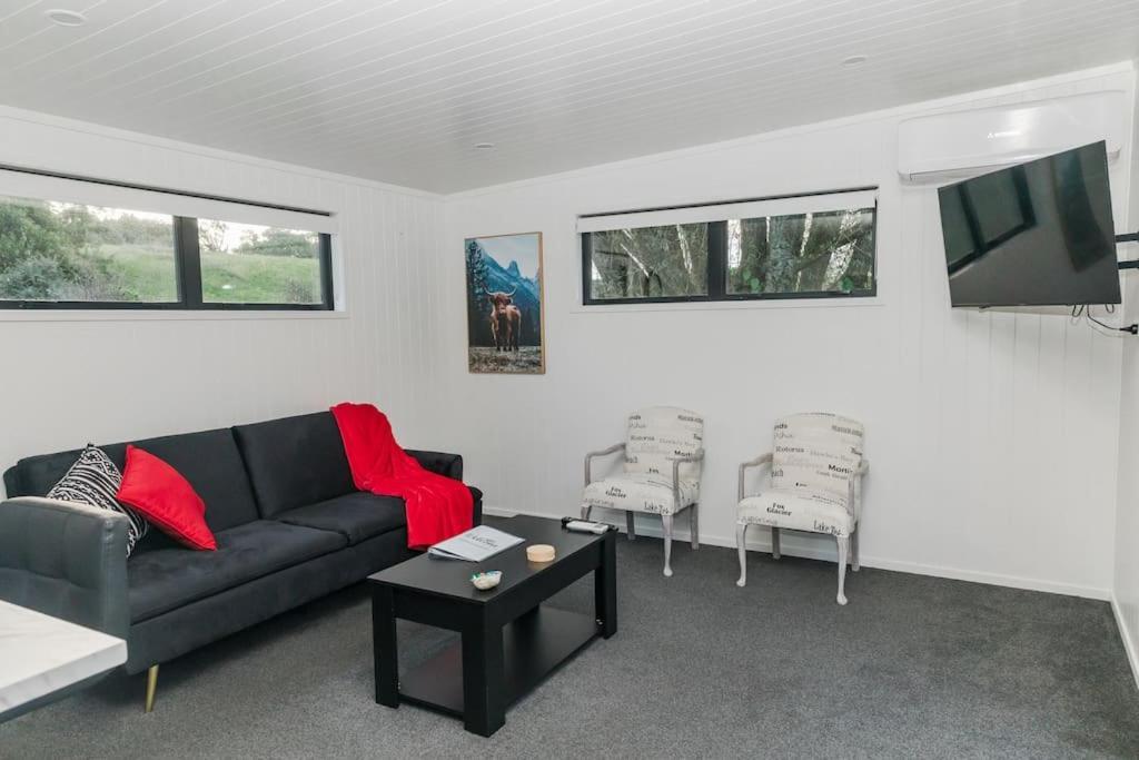 Bombay Hills Modern Retreat Lejlighed Auckland Eksteriør billede