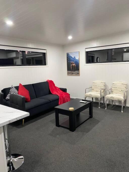 Bombay Hills Modern Retreat Lejlighed Auckland Eksteriør billede