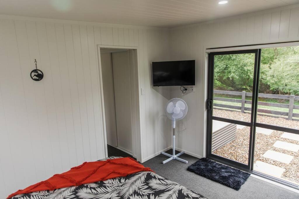 Bombay Hills Modern Retreat Lejlighed Auckland Eksteriør billede