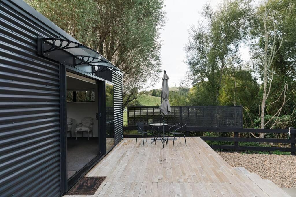 Bombay Hills Modern Retreat Lejlighed Auckland Eksteriør billede